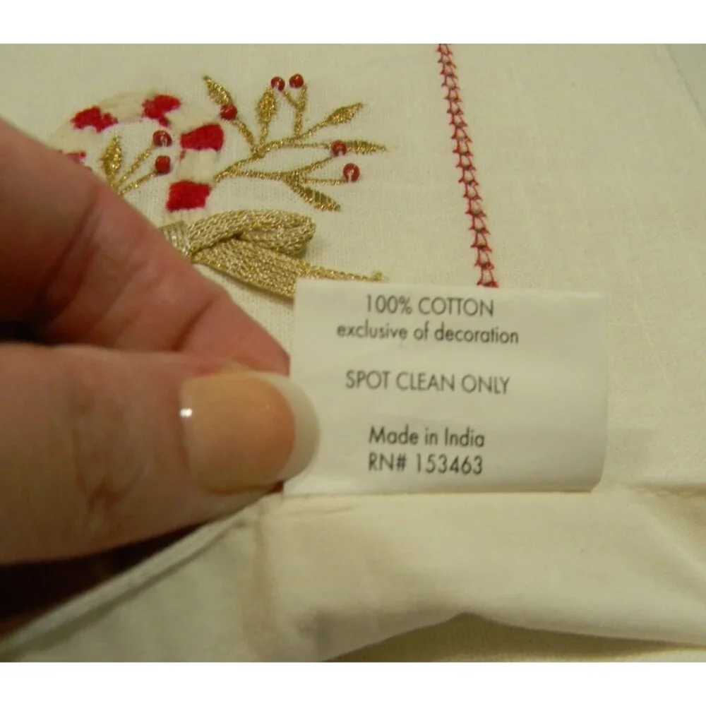 Holiday Happiness Hand Crafted Placemat Set of 4 Candy Cane Christmas NIP